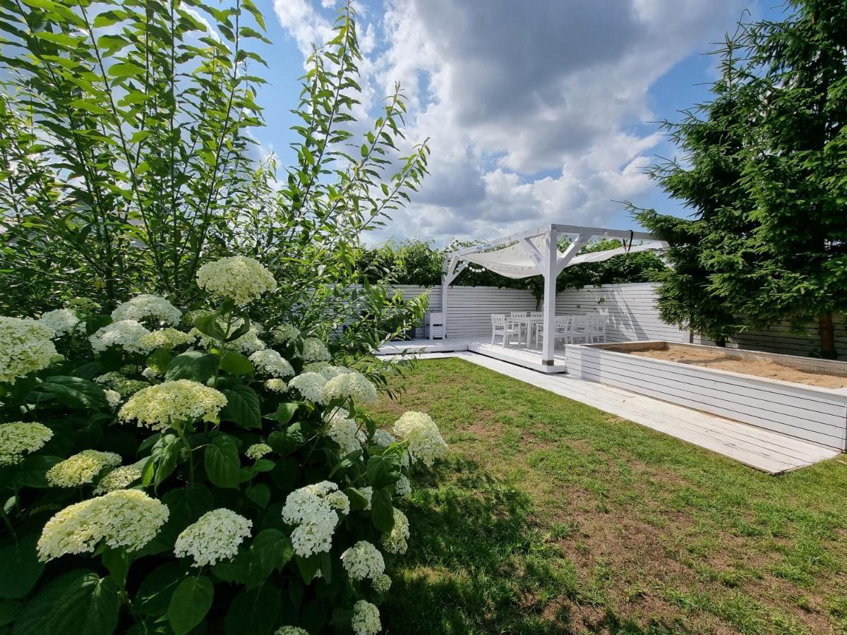 Caloroczna Villa Morskie Historie Dla 34 Osob- 365Pam กชึชโบโว ภายนอก รูปภาพ