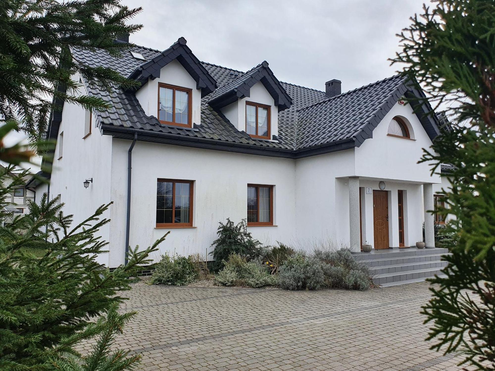 Caloroczna Villa Morskie Historie Dla 34 Osob- 365Pam กชึชโบโว ภายนอก รูปภาพ